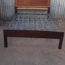 bed with stainless steel springs Queen size